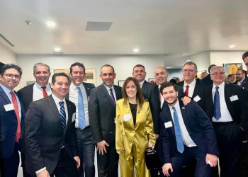 Sostiene membresía de SG encuentro con el Embajador Ken Salazar