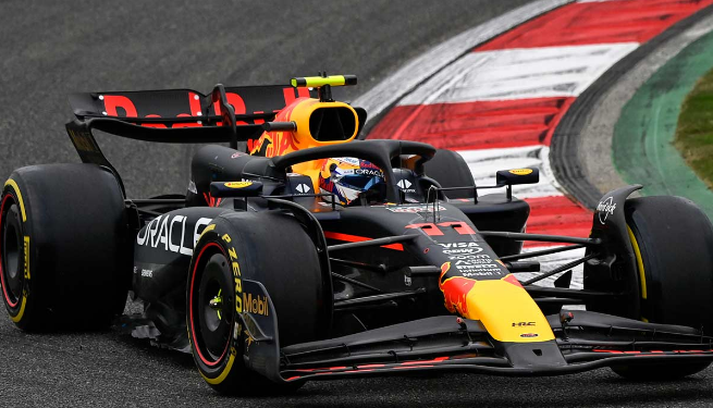 'Checo' Pérez es tercero en el Sprint del GP de China; Verstappen vence