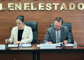 Firman INE e IEE acuerdo para fortalecer la participación ciudadana