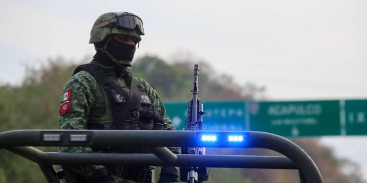 Enfrentamiento en Ciudad Obregón deja un militar herido y un sicario muerto