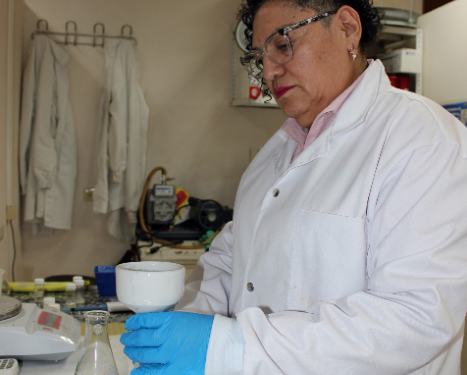 Unison tiene puertas abiertas para niñas y mujeres interesadas en la ciencia: Juana Alvarado