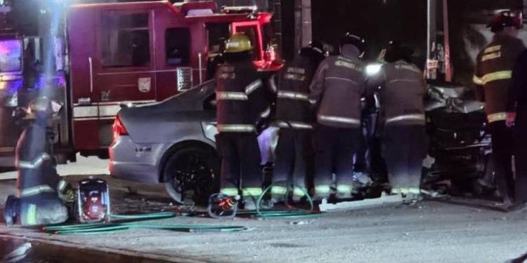 Accidente automovilístico deja a un joven de 20 años sin vida y a otro herido en Hermosillo