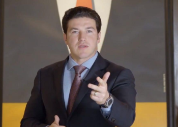 Samuel García anuncia que irá por la presidencia en 2030 