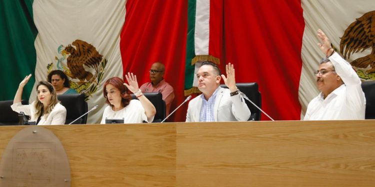 Recibe Diputación Permanente proyecto de Ley de Educación Superior del Estado de Sonora.