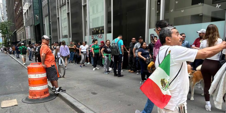 Afluencia récord de votos desde el extranjero en las elecciones mexicanas