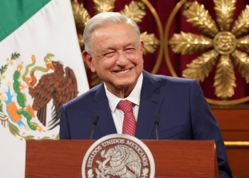 Morena activa el Plan C: Votará en septiembre las 18 reformas de AMLO.