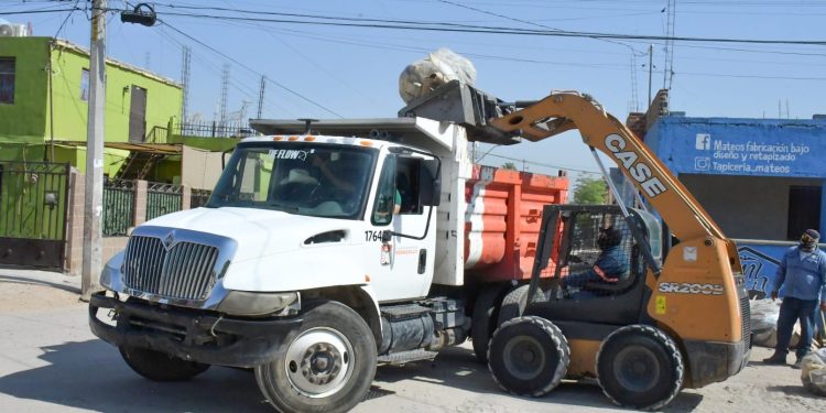 Retira Ayuntamiento de Hermosillo 60 toneladas de descacharre.