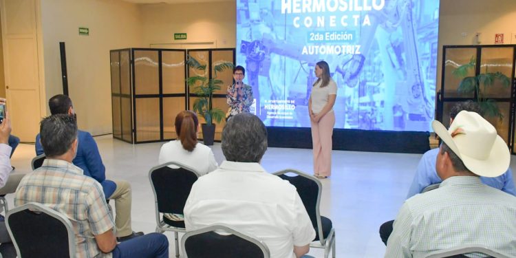 Realizan con éxito Hermosillo Conecta dirigido al ramo automotriz.