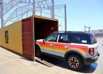 Relanza Gobernador Durazo al Puerto de Guaymas como epicentro logístico y comercial.