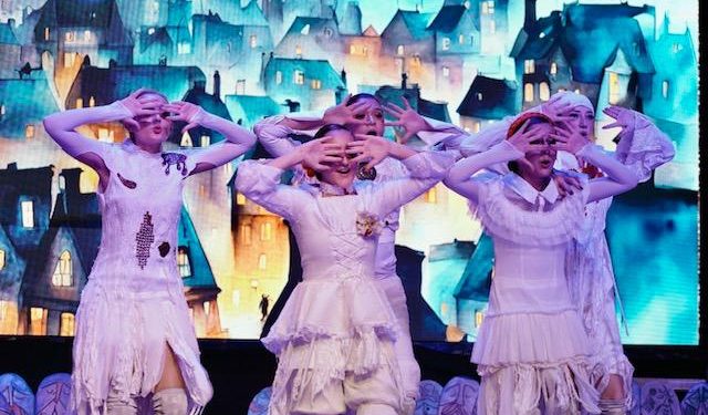 Pacientes oncológicos del IMSS participan en obra de teatro sobre la importancia de las emociones y esperanza.