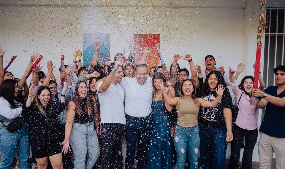 Hoy ganó la H para unidos hacer más cambios: Toño Astiazarán.