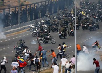 ONU pide al gobierno de Venezuela “respetar los derechos de quienes protestan”.
