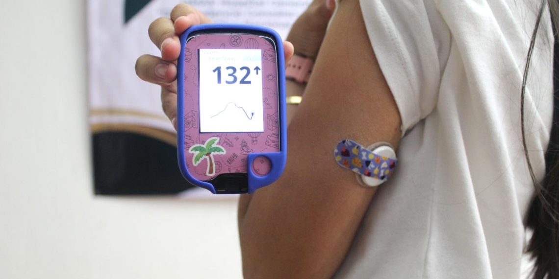 Con innovador Sistema de Monitoreo de Glucosa pacientes pediátricos con diabetes controlan su enfermedad.