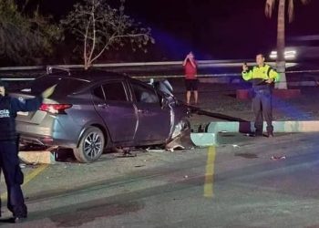 Choque deja sin vida a una mujer y varios lesionados en San Carlos.