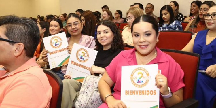 Fortalece SEC Sonora la oferta de actualización y formación del magisterio.