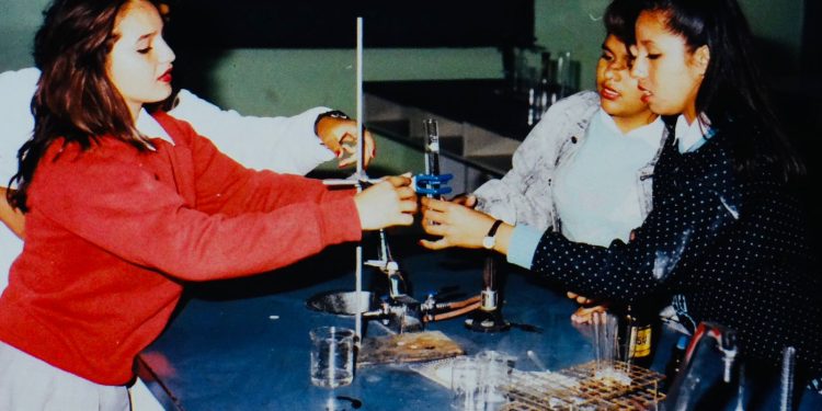 Celebra Cobach Sonora casi medio siglo de excelencia educativa en nivel medio superior.