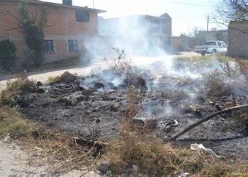 Llama Ecología Municipal a reportar riesgos de incendios por acumulación de residuos.
