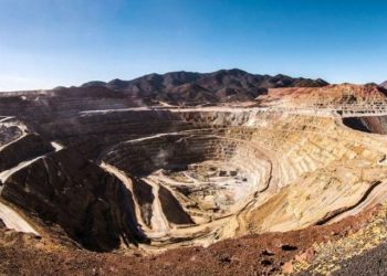 Sector minero cae 2% en 2023 y lo atribuye a políticas de AMLO.