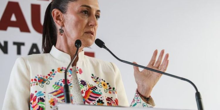 Sheinbaum envía a Segob reforma para la no reelección de senadores, diputados, concejales y alcaldes.