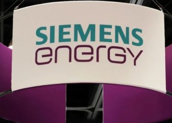 Siemens Energy planea contratar 10,000 nuevos empleados para su unidad de red eléctrica.