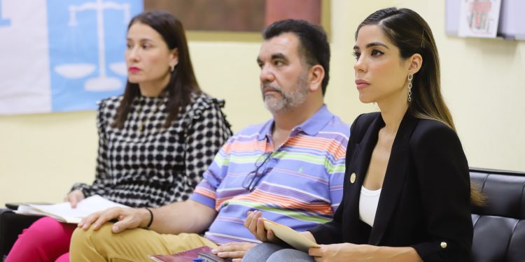 En Nogales, ciudadanía hace propuestas al Congreso de Sonora sobre Ley de Protección Animal.