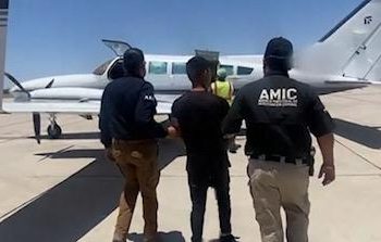 Entrega FGJES a Sergio Daniel “N” a autoridades de Baja California