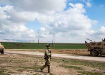 Ataque contra base de EEUU en Irak deja varios muertos y heridos.