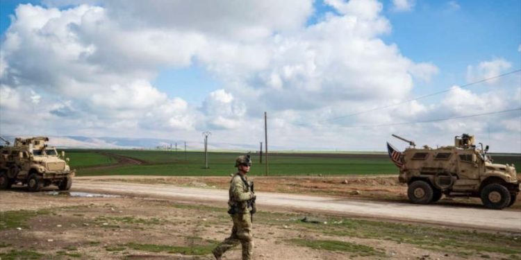 Ataque contra base de EEUU en Irak deja varios muertos y heridos.