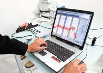 Al detector de mentiras con polígrafo en Codeson; entrenadores al “Chequeo de Integridad”.