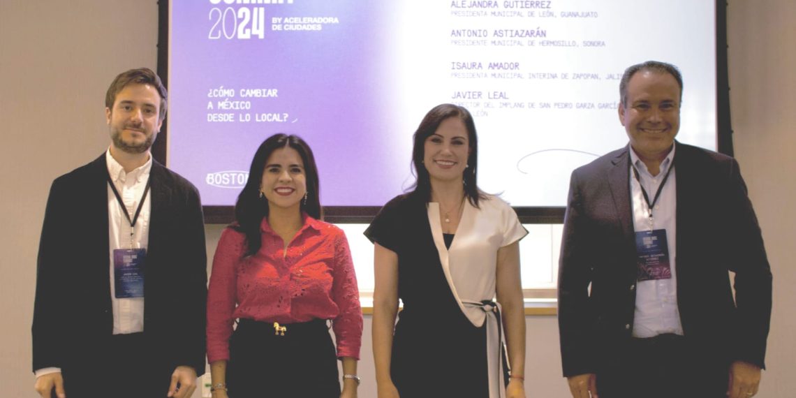 Expone Toño Astiazarán en foro internacional acciones exitosas para hermosillenses.