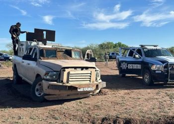 Quedarse entre balas o irse y empezar de nuevo; la disyuntiva de los habitantes de El Claro, Sonora.