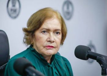 Fiscal de Sinaloa renuncia tras inconsistencias halladas por la FGR por el asesinato de Héctor Cuén.