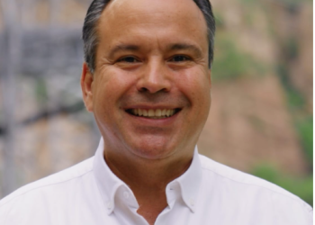 Lidera Toño Astiazarán en el país en el uso de sistema fotovoltaico y ahorros para mejorar servicio de agua potable.