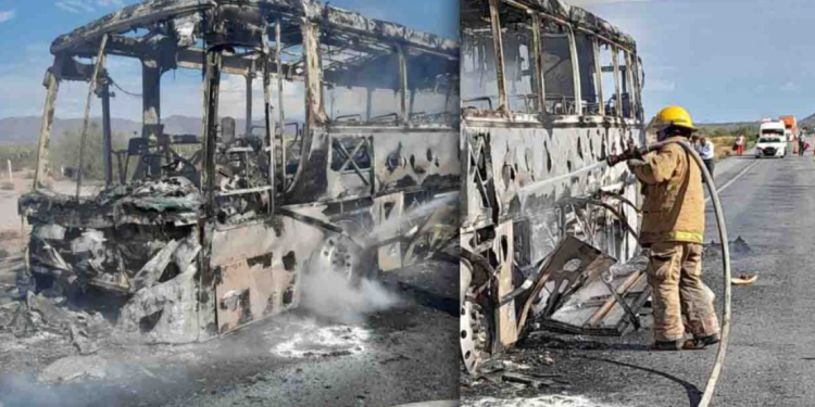 Se incendia autobús de pasajeros en carretera entre Caborca y Sonoyta.