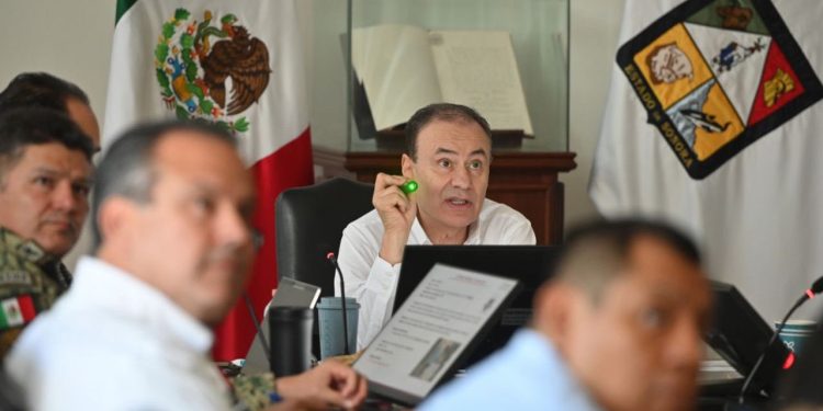 Gobernador Alfonso Durazo revela positivo a Covid-19.