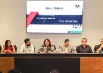 Acuden a la “escuelita” 33 diputados que conformaran la 64 Legislatura.