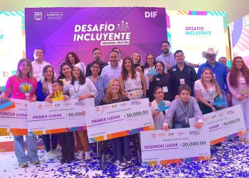 Premian Patty Ruibal y Toño Astiazarán a ganadores de Desafío Incluyente.