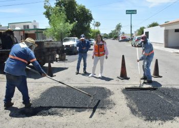 Visita “Un día en tu colonia” del Ayuntamiento de Hermosillo a vecinos de Bugambilias.