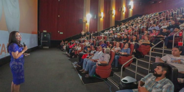 Iniciativas que nacieron de escuchar, visitar y recorrer: Natalia Rivera.