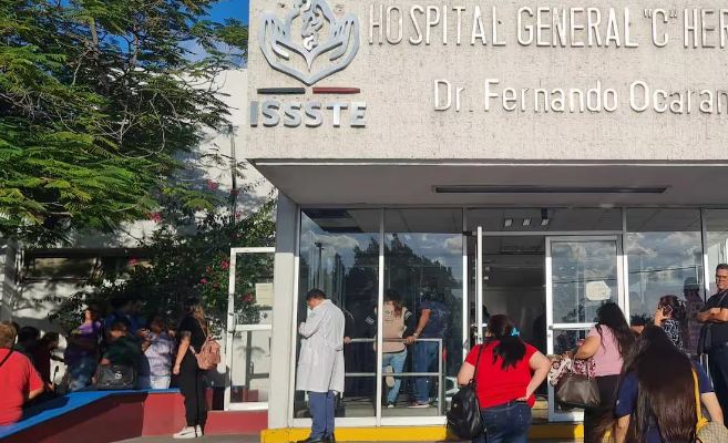 Sofocan Bomberos segundo incendio en Hospital del Issste.