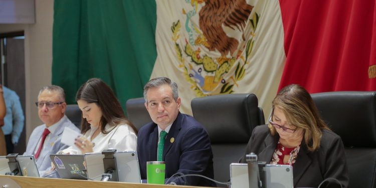 Presentan en el Congreso de Sonora iniciativas a favor de la educación y el cambio climático.