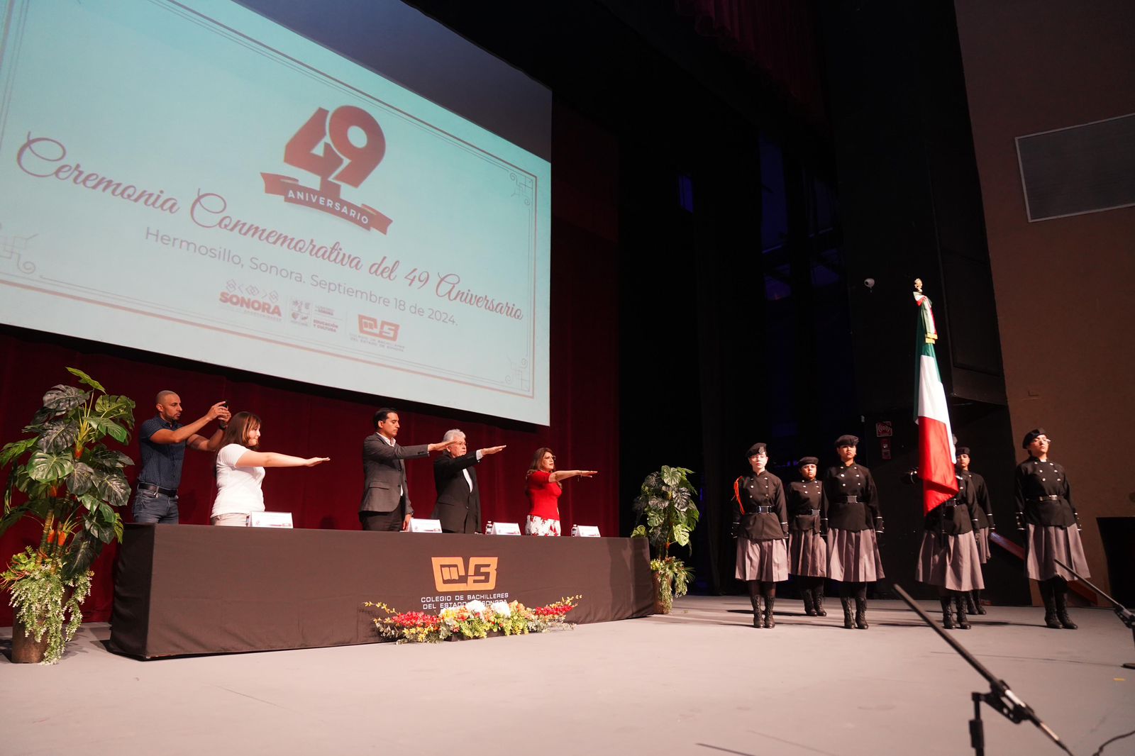 Conmemoran autoridades educativas 49 aniversario de Cobach Sonora.