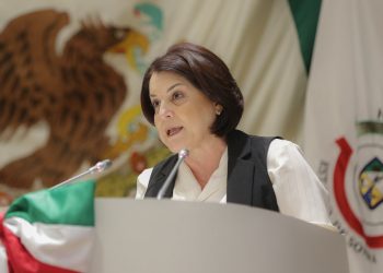 Analiza Congreso de Sonora iniciativas para combatir explotación infantil y uso de menores en actividades ilícitas.