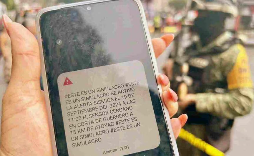 Gobierno gasta 38 mdp en mensajes masivos por alerta sísmica; vigencia de contrato hasta 2026.