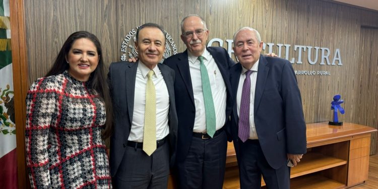 Gobierno de Sonora coordina esfuerzos con Sader en apoyo del campo sonorense.