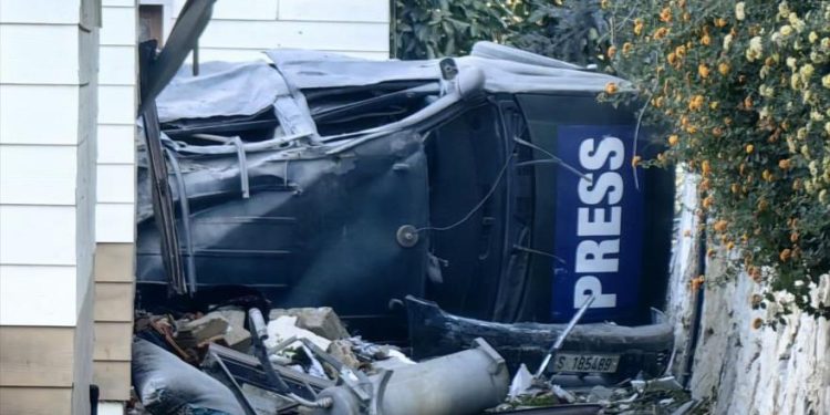 Israel mata a 3 periodistas en “ataque deliberado” en Líbano.