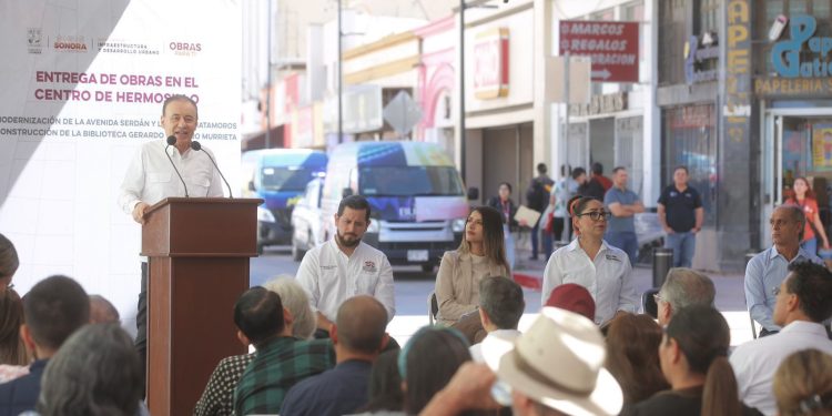 Cumple Gobernador Durazo con rehabilitación de calles del centro histórico y entrega de biblioteca del Colson