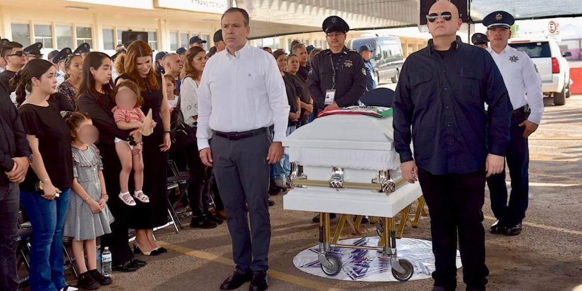 Homenaje póstumo al agente Jesús Edgardo Valenzuela Soqui