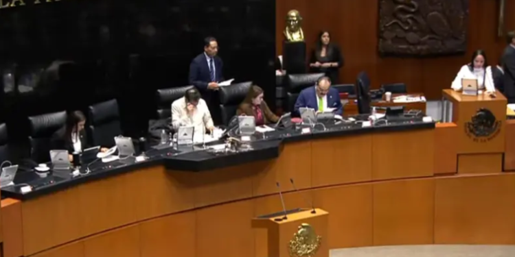 Senado ‘autoriza’ a la Presidencia de la República desacatar orden judicial.