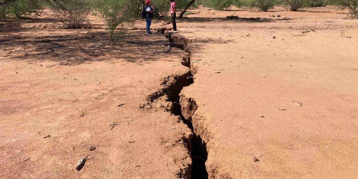 Grietas en el Ejido Cruz Gálvez, de la Costa de Hermosillo, no representa peligro a la comunidad: Unison.